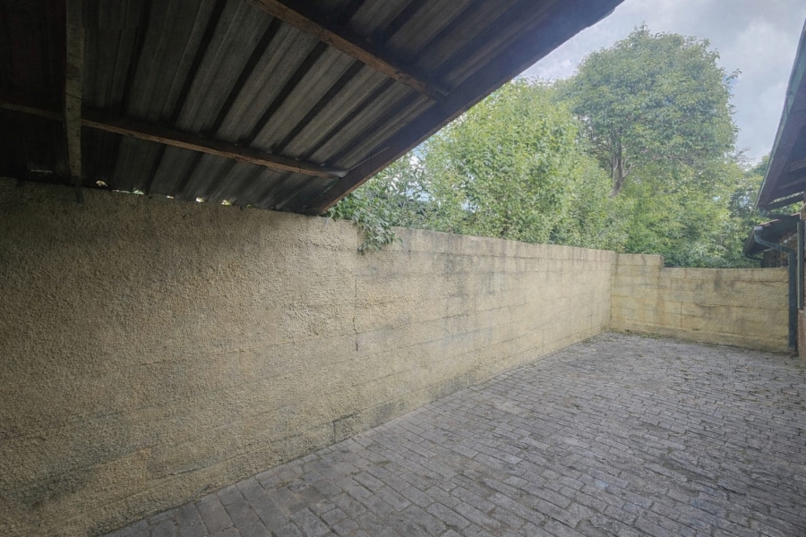 2 Bedroom Property for Sale in Ladybrand Free State